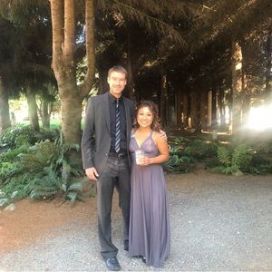 Lulu’s dark grey convertible dress